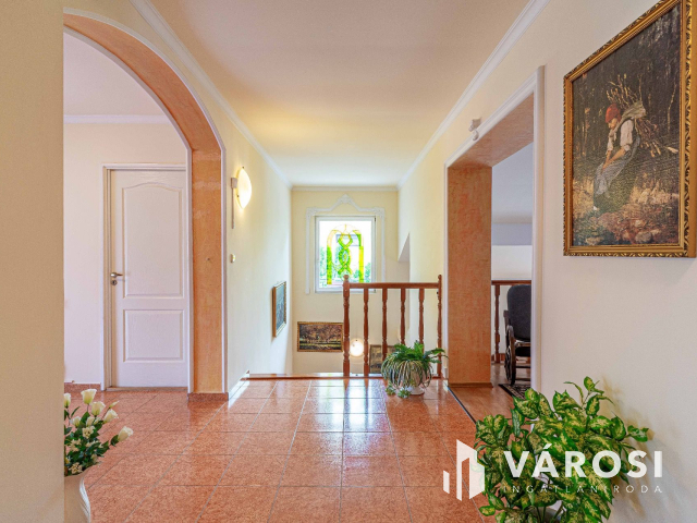 Presztizs tökéletes udvarral Újszegeden