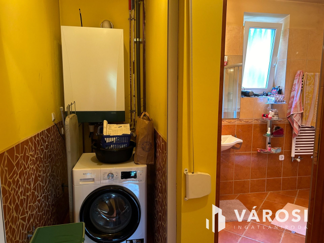 3 szintes családi ház Salgótarján egyik legjobb helyén eladó