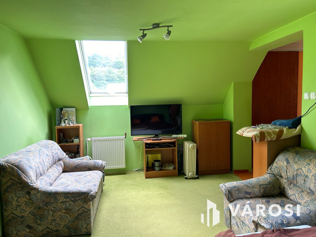 3 szintes családi ház Salgótarján egyik legjobb helyén eladó