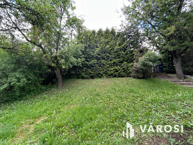 3 szintes családi ház Salgótarján egyik legjobb helyén eladó