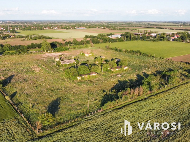 Kiváló adottságú ipari terület eladó