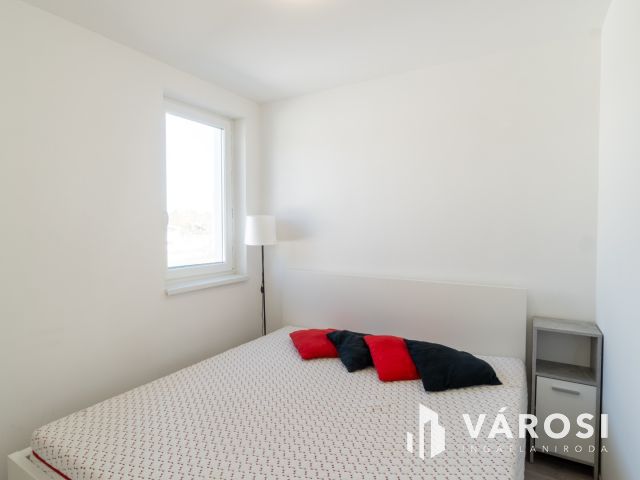 Két ingatlan egy telken, különleges lehetőség