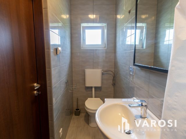 Két ingatlan egy telken, különleges lehetőség