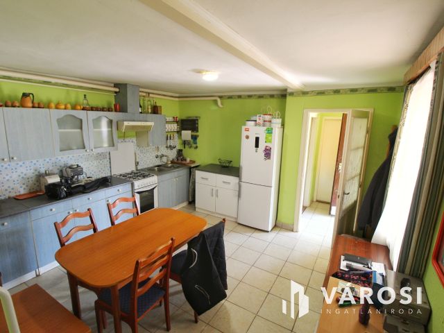 Eladó tágas családi ház Sarkadon