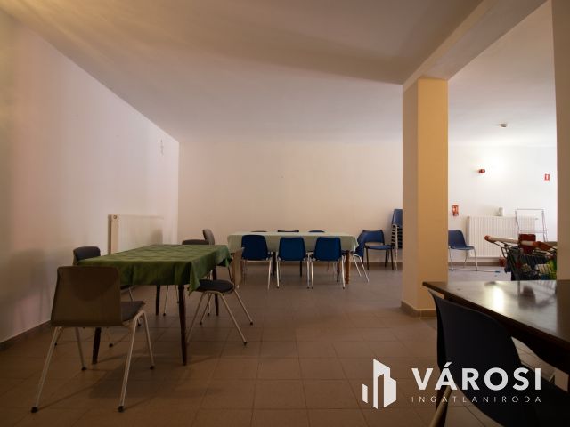 Eladó panzió saját parkolóval, nagy kerttel Bogácson!