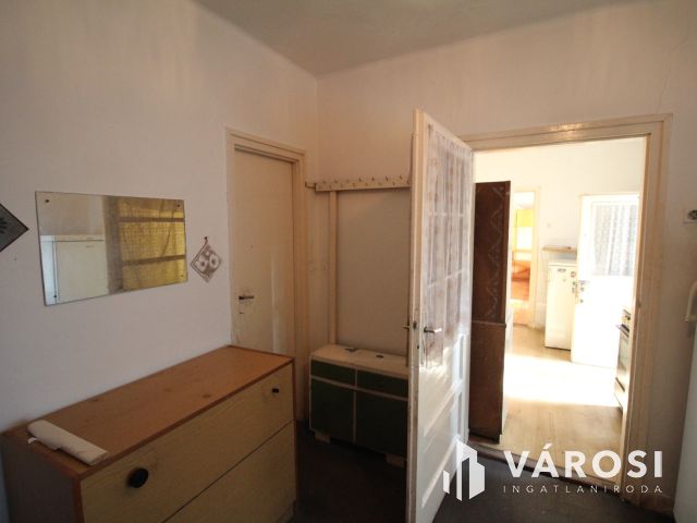 Kedvező áron eladó családi ház Vizsláson