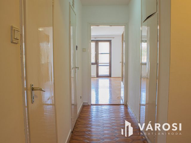 2 külön szobás a belváros peremén