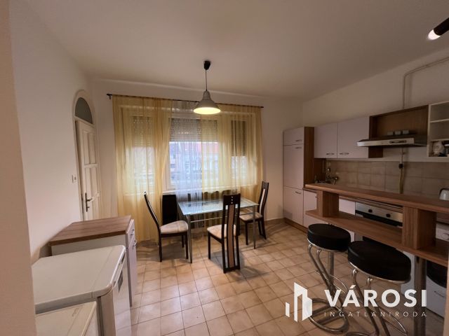 Debrecen Bem téren, kiváló ingatlan befektetőknek!