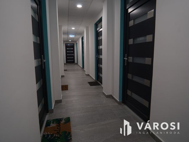 Fonyódon, 150m-re a víztől, új lakás, Wellness használattal!