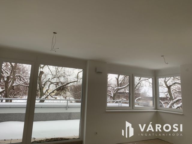 Azonnal költözhető prémium lakás Debrecen  belvárosában