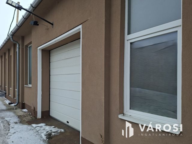 Felújított, azonnal hasznosítható ipari ingatlan!