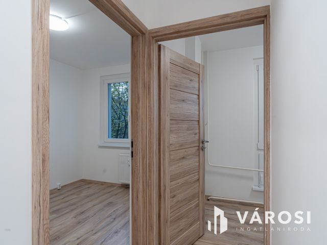 Full új 4 szobás lakás amerikai konyhával felsővároson