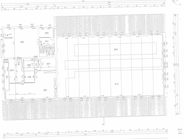 Debrecen Frekventált, Bevásárlóközpontok Között Lévő Csarnok