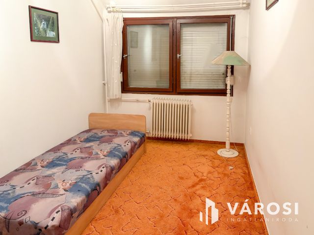 Sorházi lakás Békéscsaba kedvelt kertvárosi részén