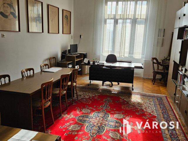 Debrecen Belvárosi Üzleti Ingatlan, Szuper Helyen!