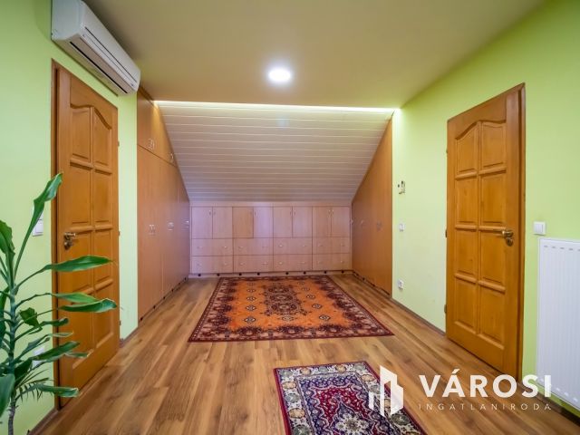 Tágas családi fészek Lovasberényben - 5 szoba, 3 fürdőszoba!