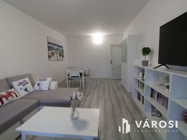 Etelka sori csodaszép lakás.