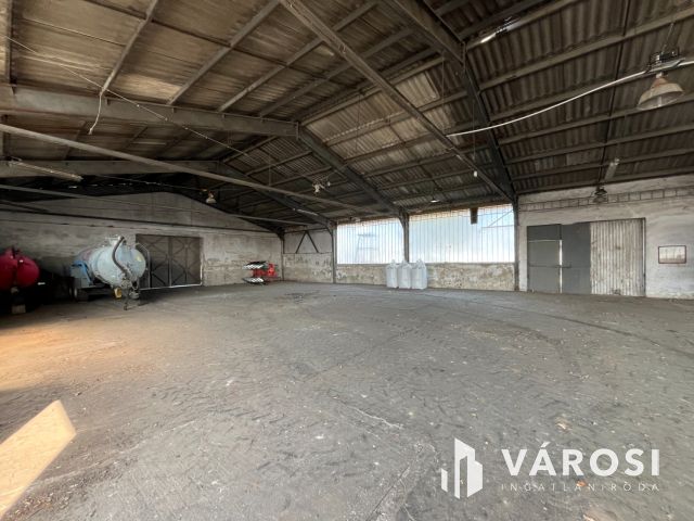 Rendkívül Jó Helyen, Debreceni Telephely Csarnokokkal!!!