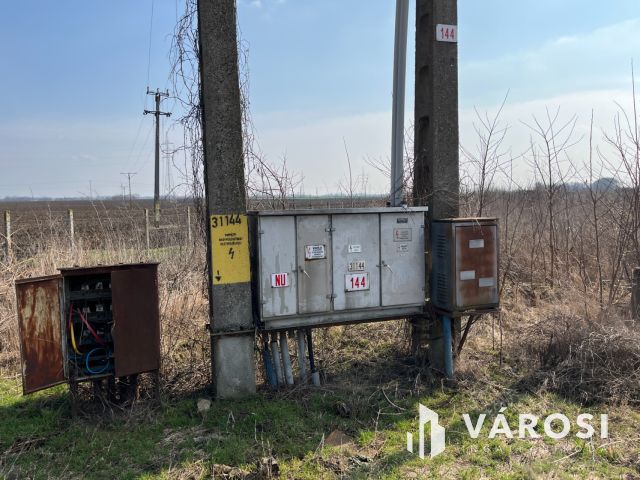 Rendkívül Jó Helyen, Debreceni Telephely Csarnokokkal!!!