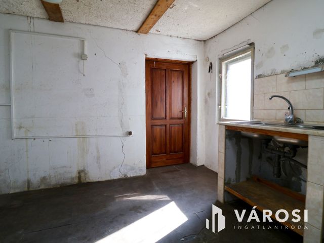 Felújítandó parasztház