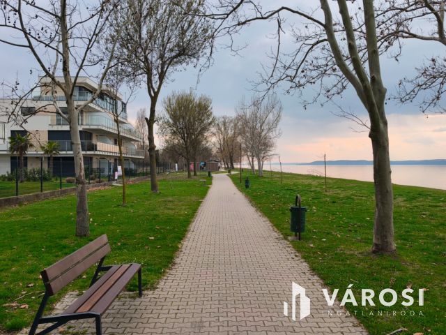 Balatoni örökpanoráma otthonából