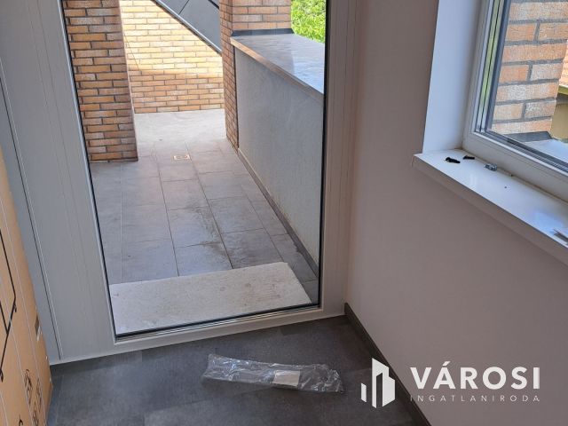 Utolsó lakás kulcsrakészen