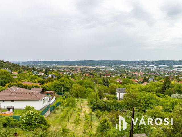Parádés panoráma Budaörsön